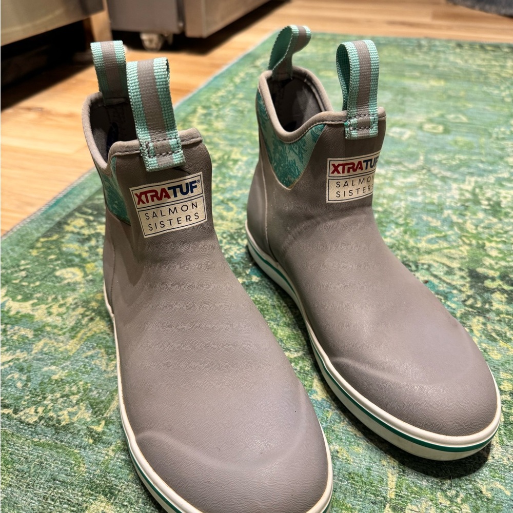 Salmon Sisters x XTRATUF Women’s Ankle Deck Boots